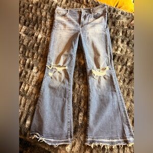 American Eagle Outfitters Flare Jeans 16